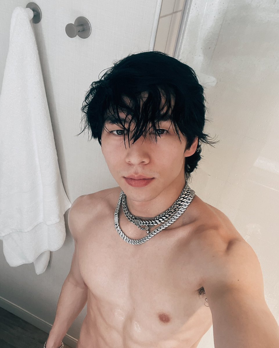 Oliver Moy NSB on Twitter: "3am showers"