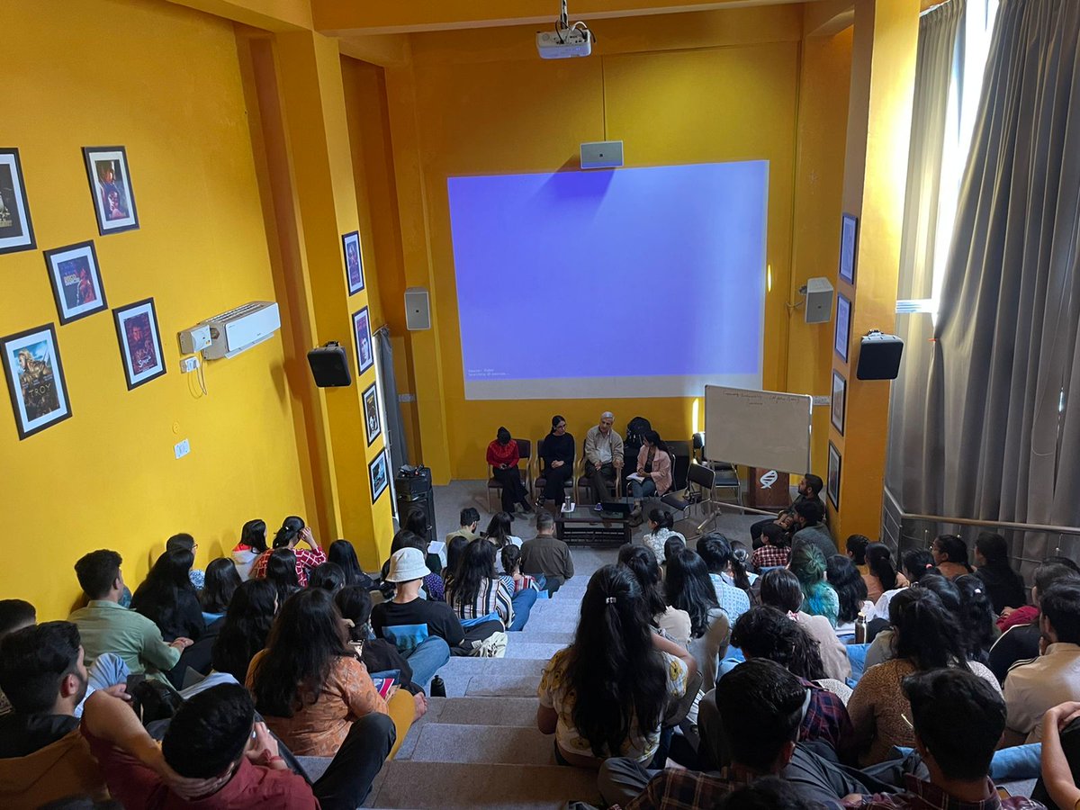 nss_shoolini's tweet photo. #nss Shoolini University celebrated #WorldEarthDay. A panel discussion was organized to  talk about sustainability and engage students to make personal commitments.  #EarthDay2023 @_NSSIndia @YASMinistry @NSSRDChandigarh @NssrdD @Anurag_Office @pankajsinghips @ShooliniUniv https://t.co/DhOTwg61OW