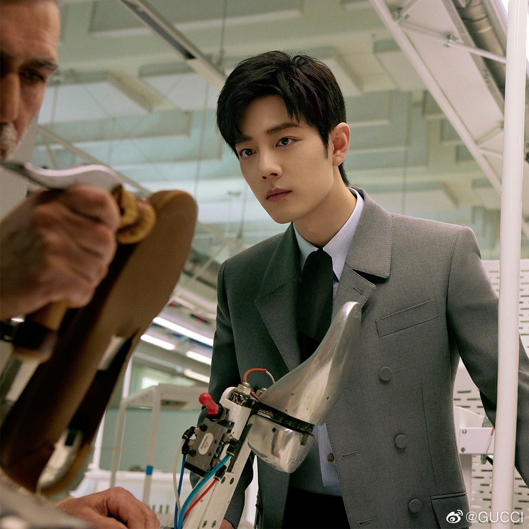 GUCCI Weibo Update: Actor, singer and GUCCI global brand