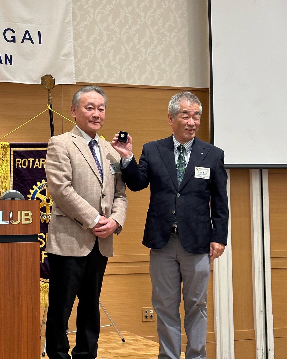 4月第3例会
本日は石黒春日井市長をお招きして卓話を頂きました。
祝福の皆様もおめでとうございます㊗️