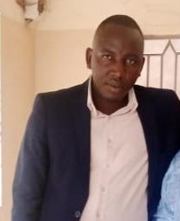 CommuneGASHIKA2's tweet photo. #Burundi , Musitanteri   @CommuneGASHIKA2 @NgoziProvince @NIYIBIZITheophi aripfurije umunsi mukuru mwiza wa EID AL FITR kuba ISLAM bose arongoye bo muri komine nababa hanze y ikomine Ubeumunsi mukuru wogusangira ivyo bafise mu ngo no mukibano
@MininterInfosBi 
@NgoziProvince https://t.co/kpB7tODDSX