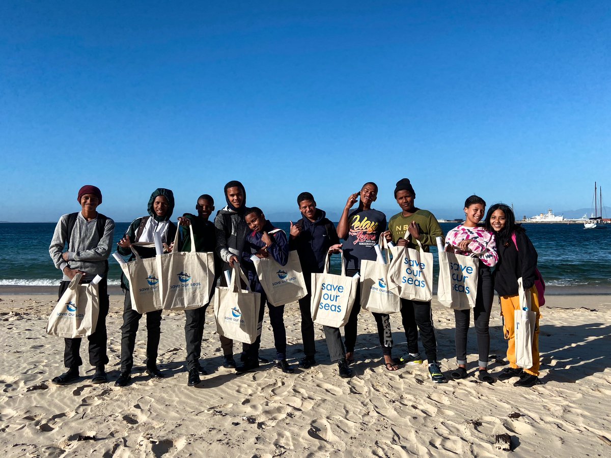 sharkcentre's tweet photo. Just like that, our time with the #MarineExplorers learners from Eco Active has come to an end!
The ten learners who started with us in January made it through the programme and qualified as #PADI skin divers.
We can't wait to see your new skills grow. https://t.co/5Fxfaf2SfT