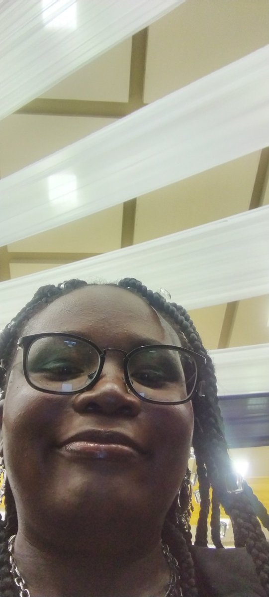 Afro_wylin's tweet photo. I made it
#NMUgraduation https://t.co/NoagxIZblN