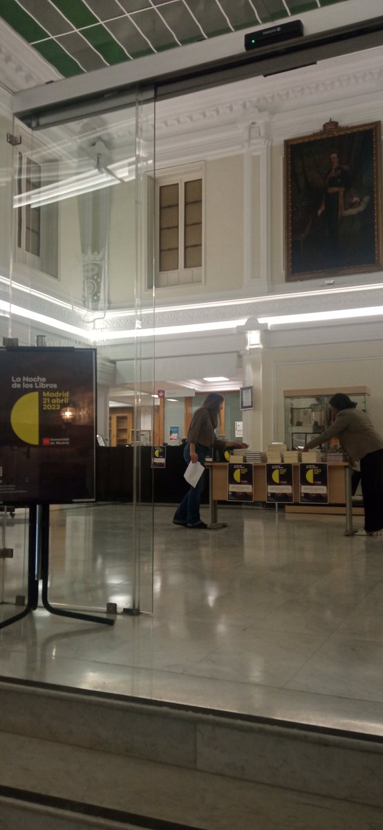 y_quintana's tweet photo. 📚 Hoy os esperamos en el @icam_es a partir de las 20h. para celebrar juntos #LaNochedelosLibros

Podréis ver en primicia la excelente exposición que ha preparado #BibliotecaICAM y que esta tarde se abre al público y llevaros libros de regalo. https://t.co/ULj3aGpZ6n