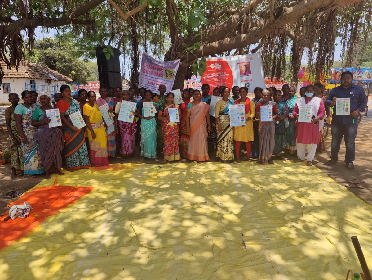 SHEDIndia's tweet photo. Community awareness program on Media Literacy and Facts Checking organized at Nanjikkottai Village, Thanjavur .Awareness provided by https://t.co/2XkXsh4eeT Margrate, FactShala Trainer in presence of the Program Director of SHED INDIA
#SHEDIndia
#FactShalaLearning
#medialiteracy https://t.co/QXO8i3k5Hd