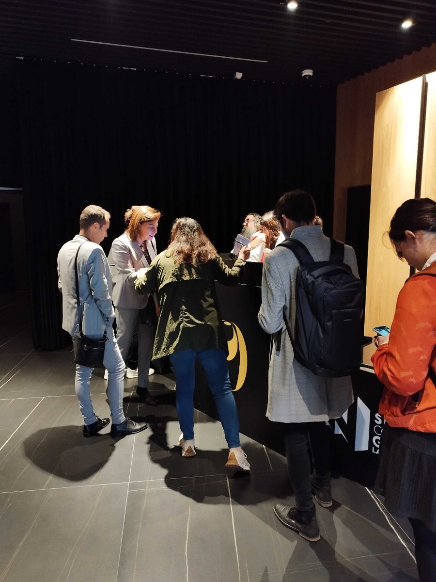 LaconNetwork tweet media