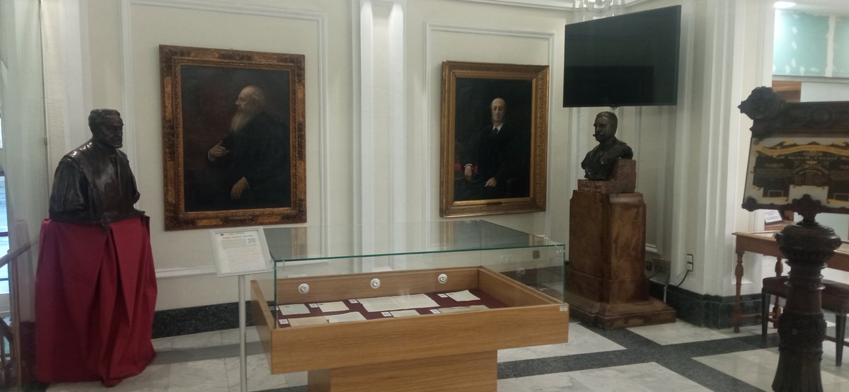 y_quintana's tweet photo. 📚 Hoy os esperamos en el @icam_es a partir de las 20h. para celebrar juntos #LaNochedelosLibros

Podréis ver en primicia la excelente exposición que ha preparado #BibliotecaICAM y que esta tarde se abre al público y llevaros libros de regalo. https://t.co/ULj3aGpZ6n