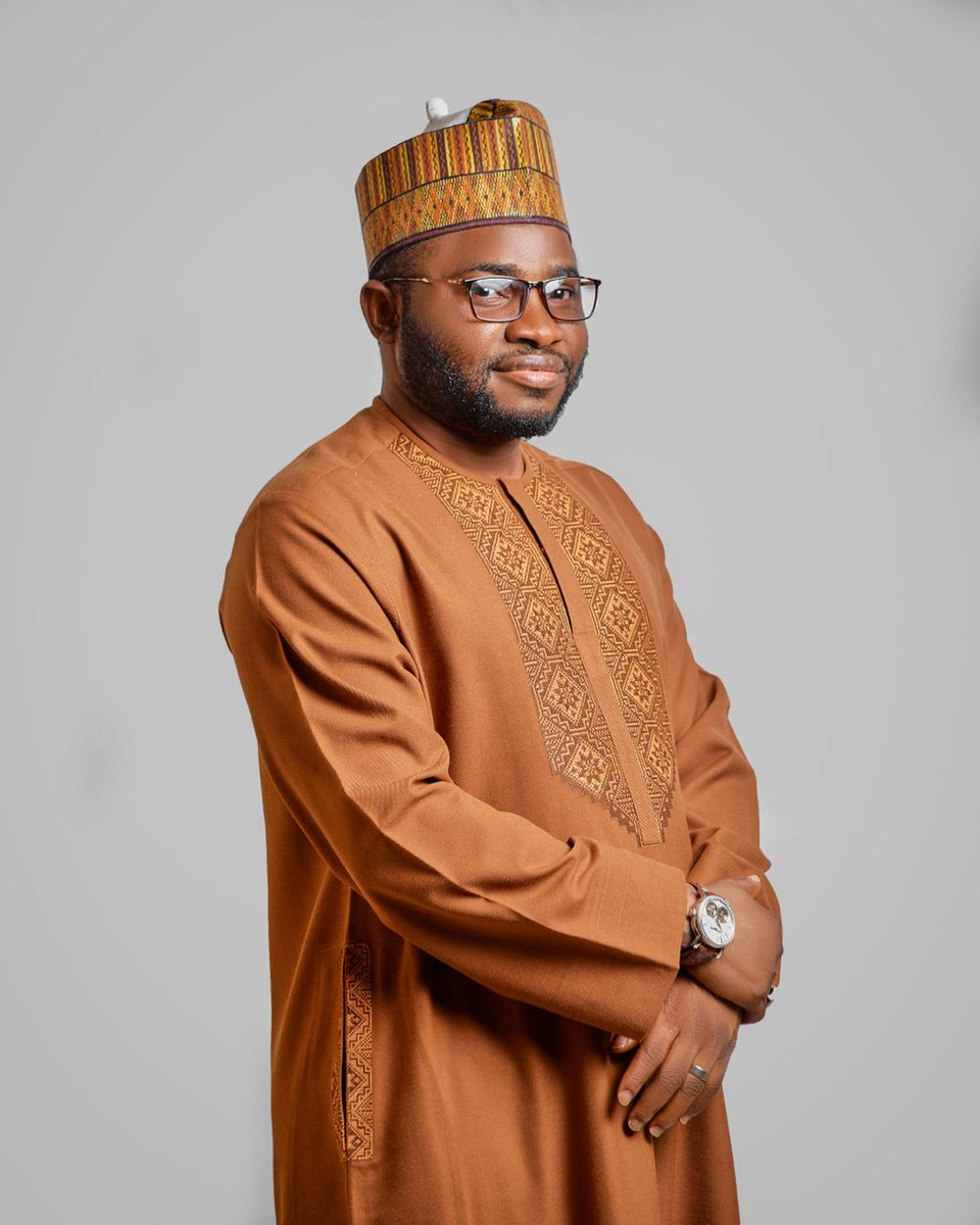 Pharm_Asuku's tweet photo. Pharm. Abdulkareem moh'd Jamiu Asuku, the Chief of Staff to the governor of Kogi State, has extended his warmest greetings to Muslims around the world, on the completion of the Ramadan fast and celebration of Eid-il-fitr. https://t.co/LZQ9mKOImY