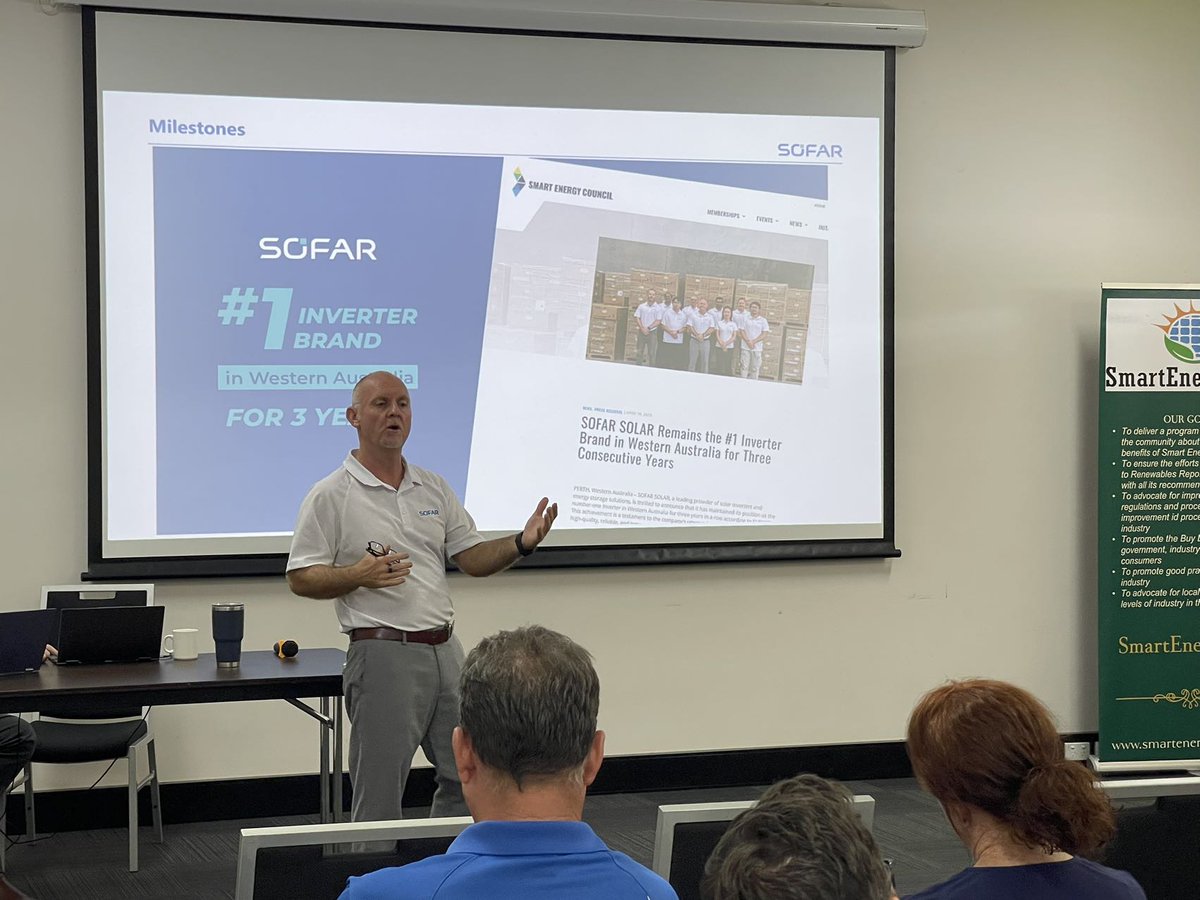 sofarsolaraus's tweet photo. That wraps up another busy week out on the road for the SOFAR team!

We love getting out and supporting our customers where they are, nothing beats the chance to sit down face to face and talk.

If you would like a visit just get in touch.
https://t.co/ym2KzyupZY https://t.co/wkzJUMugbl