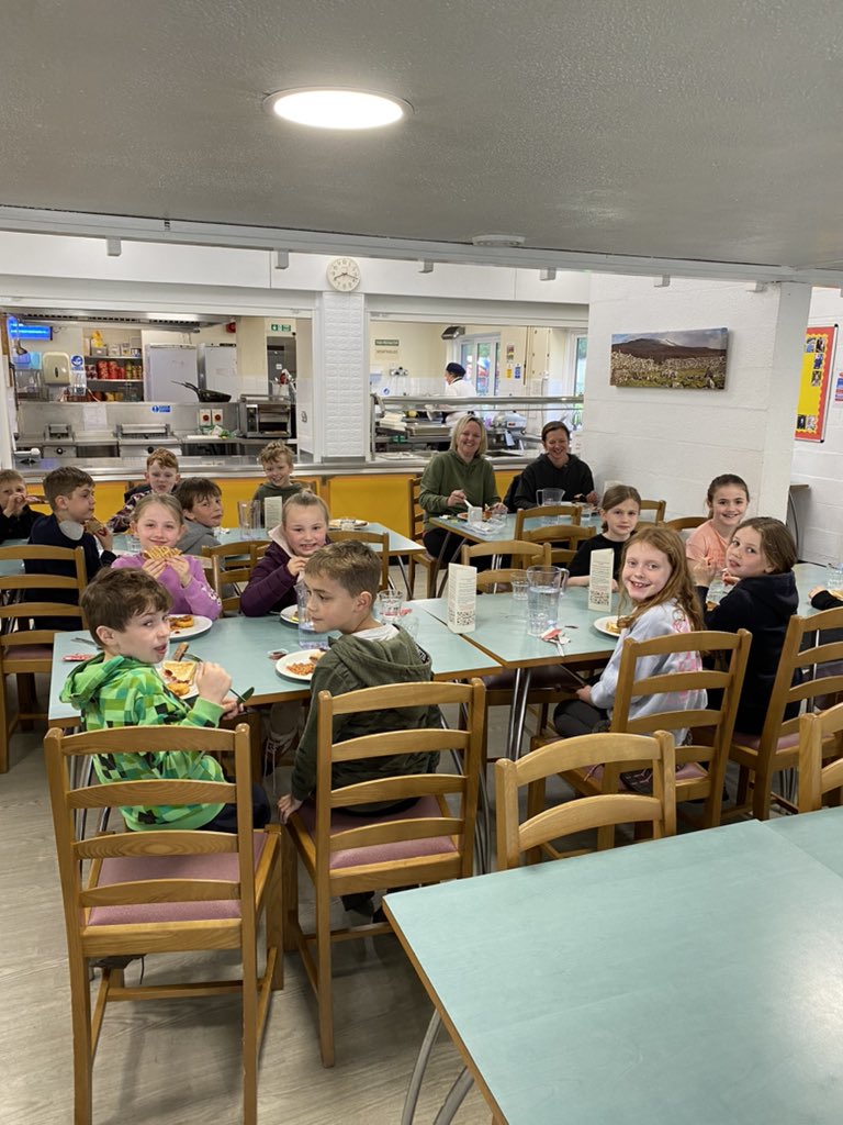 BeethamSchool's tweet photo. A big, hearty breakfast before we set off for another fun-filled day in the sun @borwickhall @LancsOutdoorEd https://t.co/VVUpzPhDur