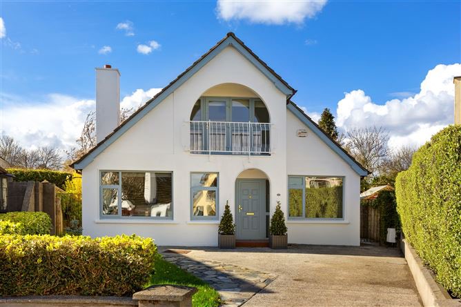 ♦️FOR SALE♦️ 10 Glen Avenue, The Park, Cabinteely, Dublin 18. Asking Price €775,000 ☎️ Daphne at Daphne Kaye & Associates instagram.com/p/CrRgbVhMztW/… 🏡 #newtothemarket #bungalow #culdesac #houseforsale #propertydublin #DaphneKaye