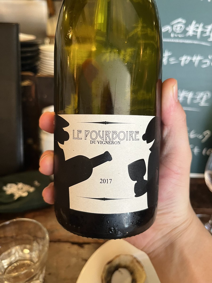 新天地にて1週間。
部屋づくりは終わってませんが出会いに感謝の日々を送っています。