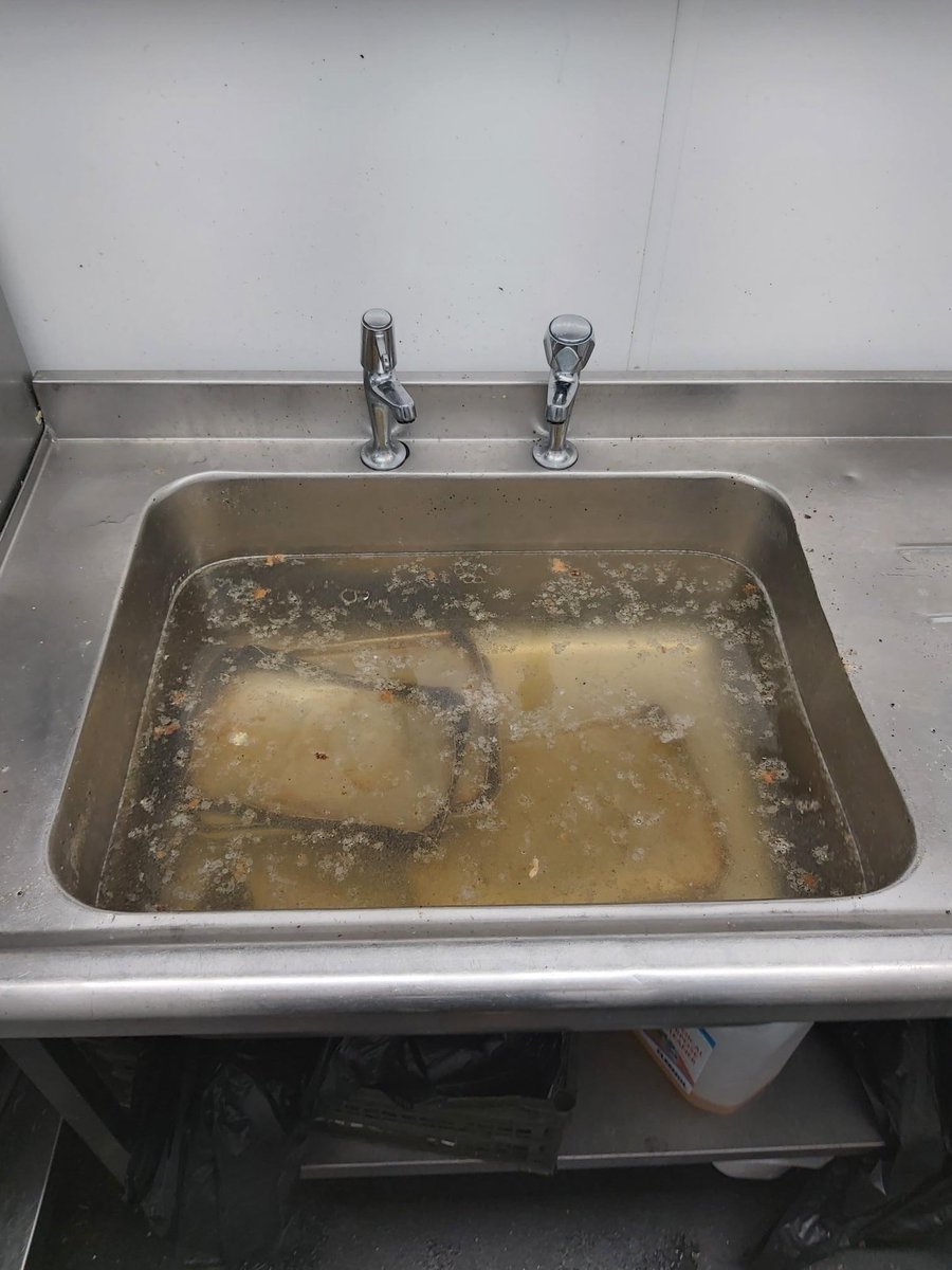 ECAS_World's tweet photo. The food and grease debris from washing dirty pots in a sink with no strainer end up in the sewer network and cause blockages. 

Pic taken from one of the pubs we’re working with on behalf of @SouthWestWater 

#blockages #sewers #thinksink https://t.co/UdLqu9SvLz