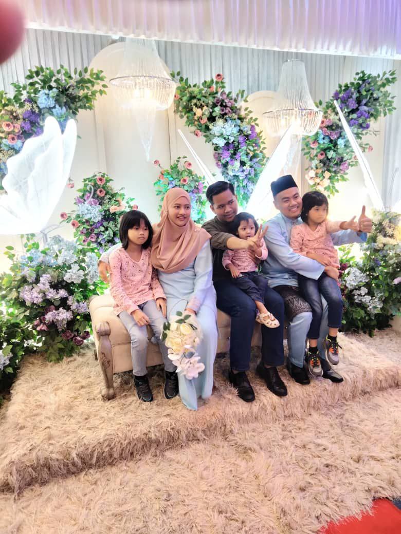 Cdmc1102F's tweet photo. IS THERE ANY WAR BETWEEN WEDDING PLANNER VS CUSTOMERS?

[THREAD]

#COM201
#CDMC1102F
#RAYA23 https://t.co/tKsaY3QdOt