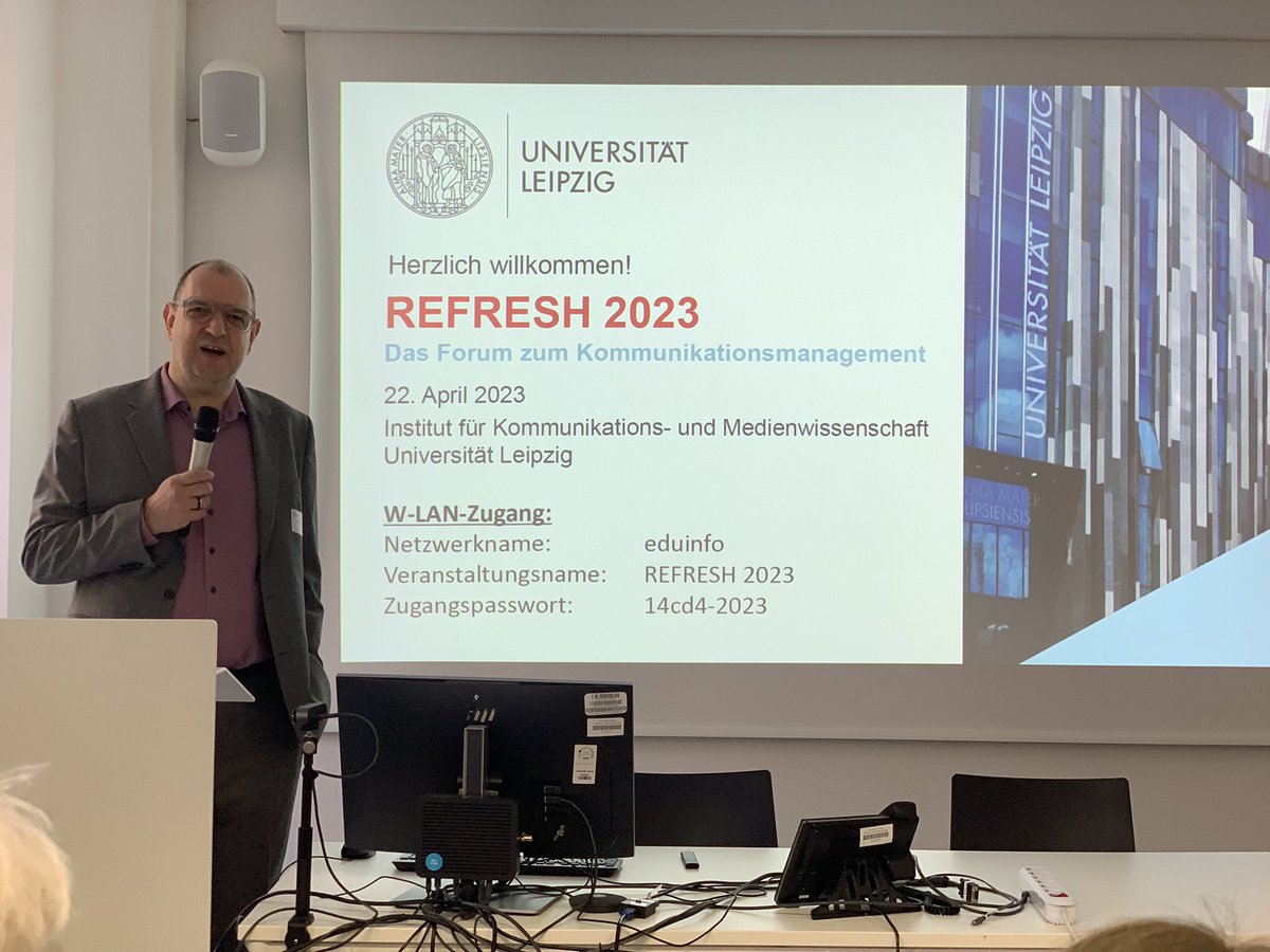 manuelwe's tweet image. Sonnigste Begrüßung an der Alma Marter @UniLeipzig beim #refresh2023 mit Prof. @zerfass &amp;amp; Team @ifkmw – wir freuen uns auf inspirierende Impulse