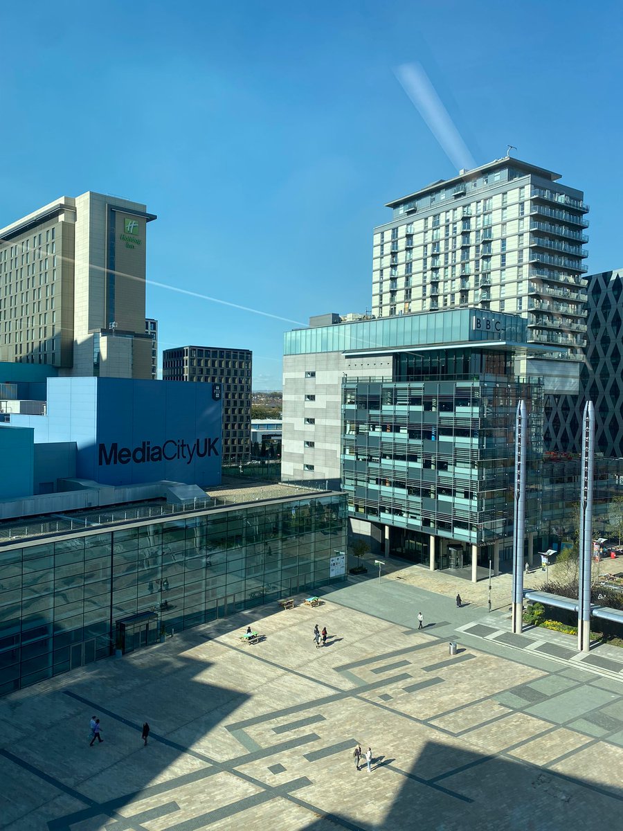 reutersconnect_'s tweet photo. Great day out at yesterdays @FOCALint's Regional Event in Salford. Lovely to meet all those who came by to visit us at the Footage Gallery and some really insightful talks!
#StockFootage #Footage #BBCSalford #Archives #RegionalEvent https://t.co/knm5Rlu5Qg