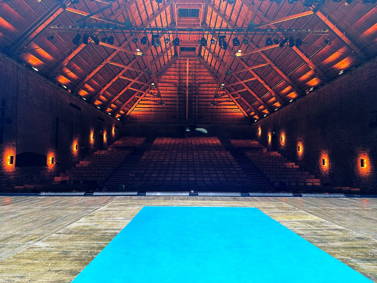 And this weeeeek - <a href="/SnapeMaltings/">Snape Maltings</a>  

I’m annoyed this photo is off centre