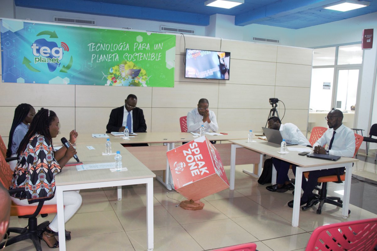 AACAPITAL19's tweet photo. Se lleva a cabo una Mesa Redonda en honor al Día Mundial del Emprendimiento
Un evento organizado por la EMEG en colaboración con IDENTIC, para fomentar el emprendimiento en Guinea Ecuatorial.
https://t.co/wRKbKwKPQ3 #AACAPITAL19  #EMPRENDIMIENTO @EMEG #IDENTIC https://t.co/bDmhzljzjZ