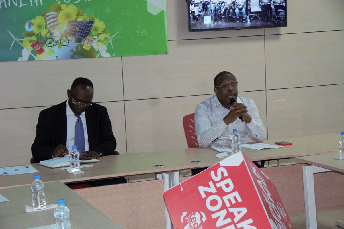 AACAPITAL19's tweet photo. Se lleva a cabo una Mesa Redonda en honor al Día Mundial del Emprendimiento
Un evento organizado por la EMEG en colaboración con IDENTIC, para fomentar el emprendimiento en Guinea Ecuatorial.
https://t.co/wRKbKwKPQ3 #AACAPITAL19  #EMPRENDIMIENTO @EMEG #IDENTIC https://t.co/bDmhzljzjZ