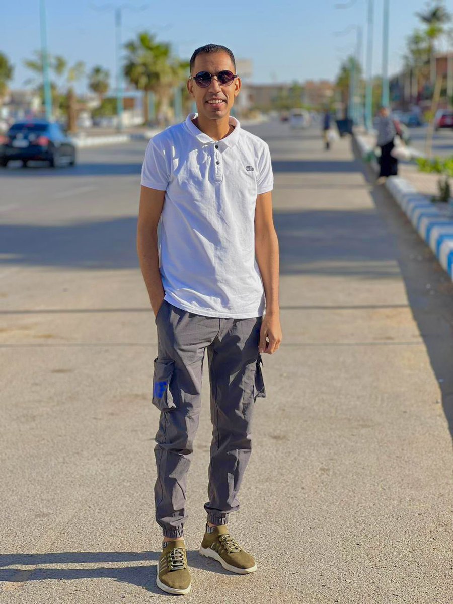 HAMED191095's tweet photo. كل عام وانتم بخير 🤍
عيــــــــــد مُبــــــــــارك 🌙 https://t.co/D6P2liKJYj