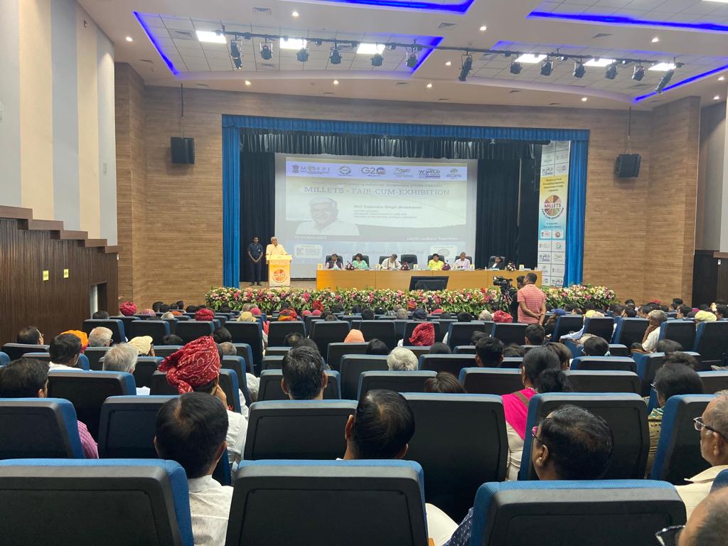 mkumar__15's tweet photo. #MILLETS - FAIR - CUM -EXHIBITION 
At Jodhpur Chief guest @gssjodhpur @prahladspatel and Kailash Choudhary 
#internationalmilletyear
#2023 https://t.co/N6MTabyafp