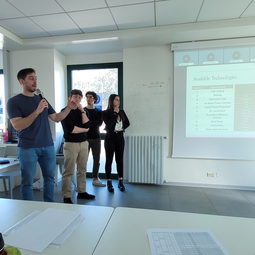 LocaGiorgio's tweet image. Exciting update on our #ComplexProjects Lab students! They're working hard on #Saipem Management's projects, like floating solar, aerospace platforms, diversity, financing, and more. With academic and industrial tutors, they're gaining skills and feedback. #projectmanagement