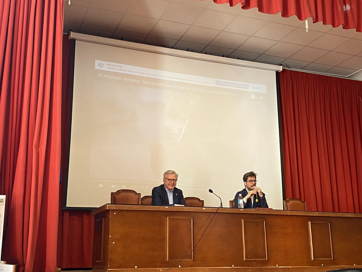 IES Maimónides tweet media