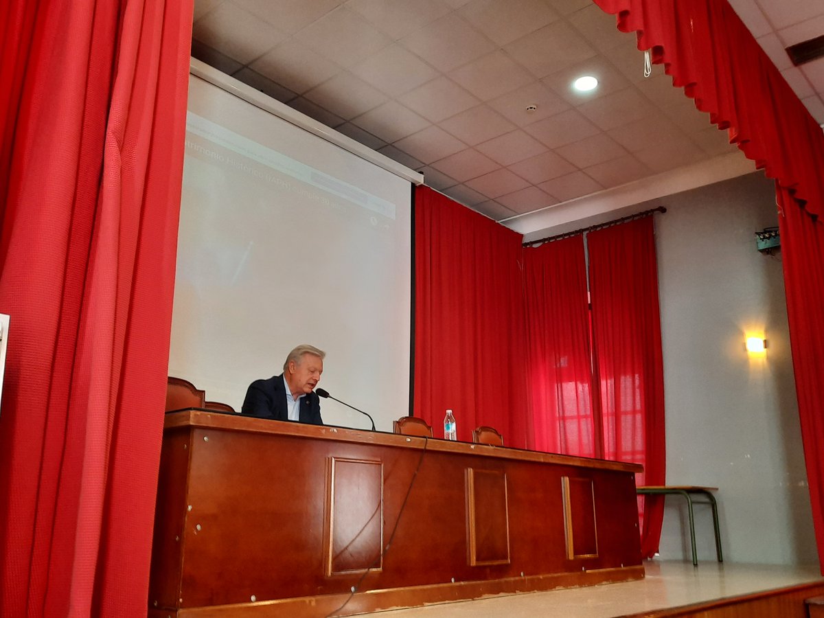 IES Maimónides tweet media
