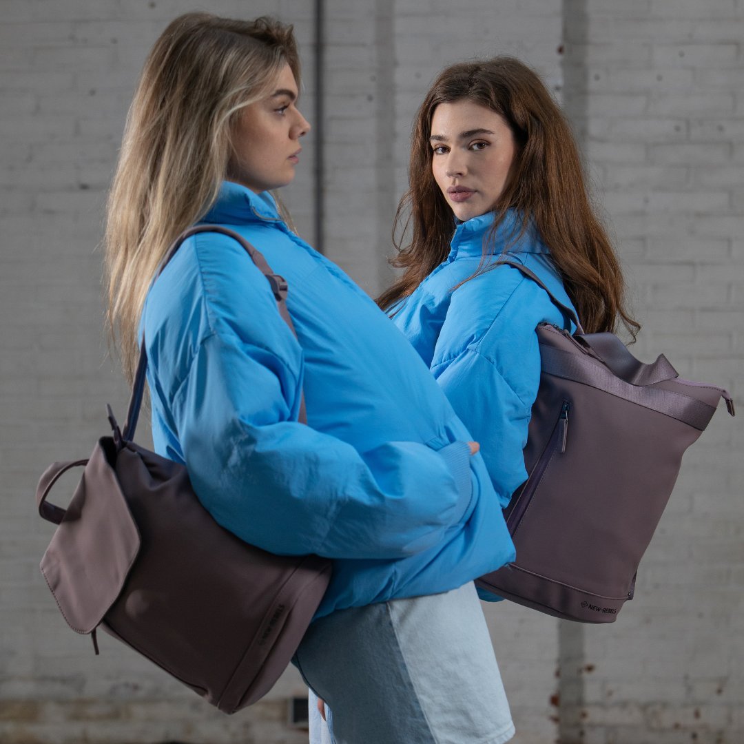 Which one is your favorite? Left or right... Choose a bag that takes you places! 💜💜

#newrebels #rebelfromwithin #bags #travelbags #backpack #rugtas #rucksack #adventure #lila #purple #spring #rebel #fashionable #trendybags #fun #colors  #travelgram #shop #bag #style #design