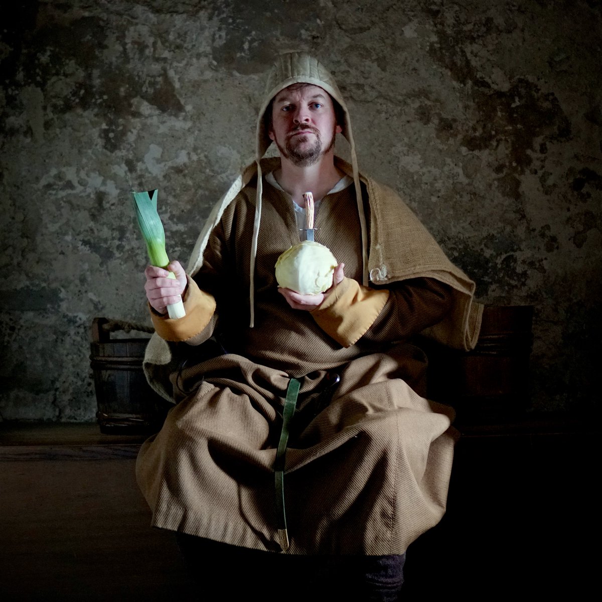 historyrioters's tweet photo. WHERE ARE THE CROWN JEWELS??

Imagine losing them just before an important coronation 😬
The Constable of @EHdovercastle has done just that. Can YOU help?
@EnglishHeritage 
In partnership with @TWTtheatre 
#coronation #familyfun #weekend https://t.co/NVUE7c5r6r