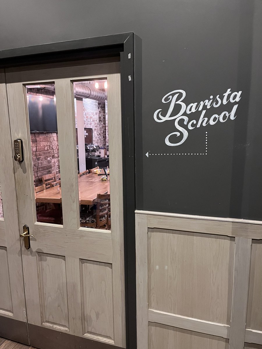 Arnold_Lodge's tweet photo. Looking forward to #unityed with @IRIS_Connect and even found a great place for coffee before we start @200Degs https://t.co/xhI4awf6Rz