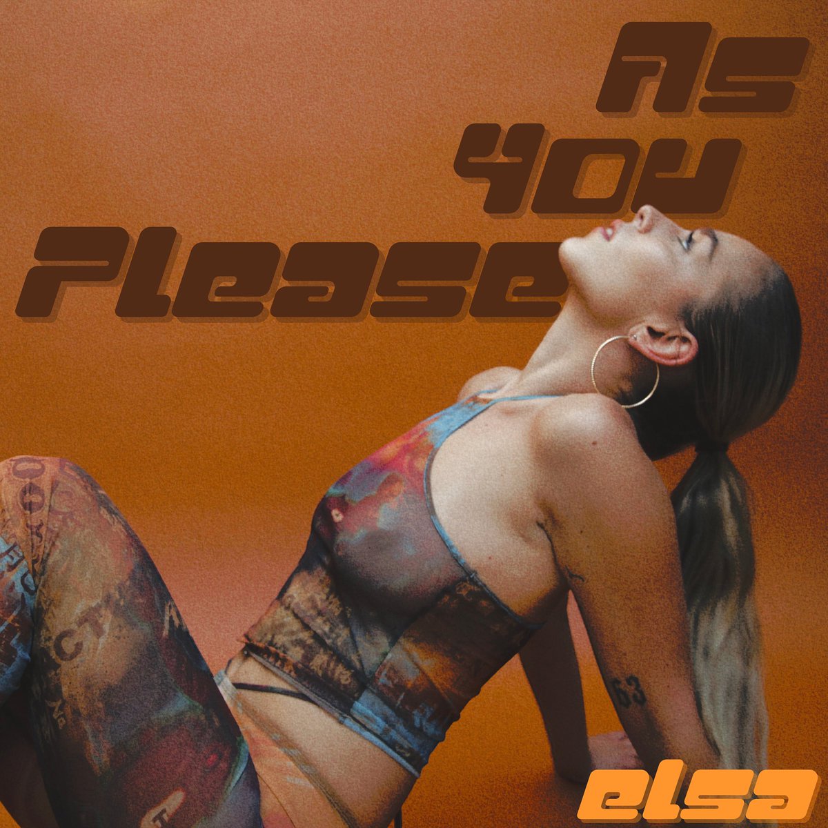 MY DEBUT SINGLE JUST DROPPED 💌

As You Please OUT NOW on all streaming platforms 🔈 

hyperfollow.com/elsawav