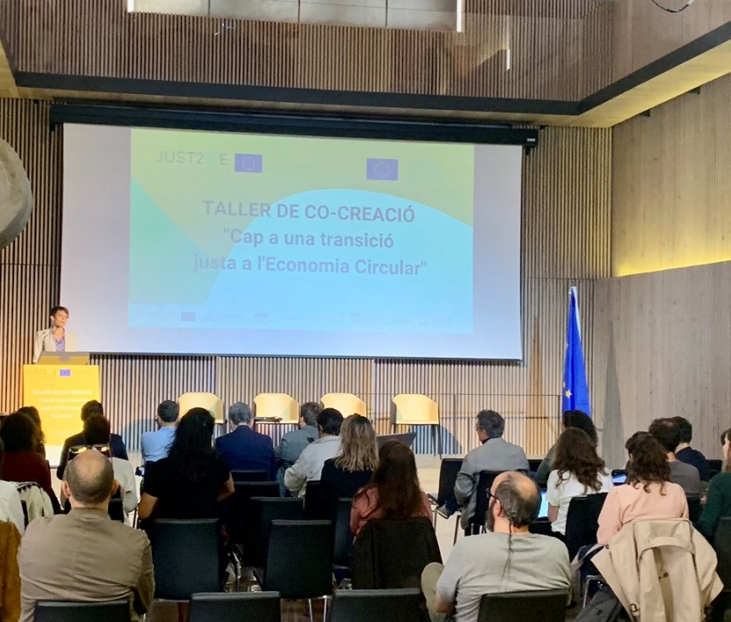 The #Just2ce #CircularEconomy Co-Creation Workshop has begun in Barcelona👏👏👏
👉An inspiring gathering of innovators coming together to co-create solutions for a more sustainable future. 
Let's make the just transition to a circular economy a reality!