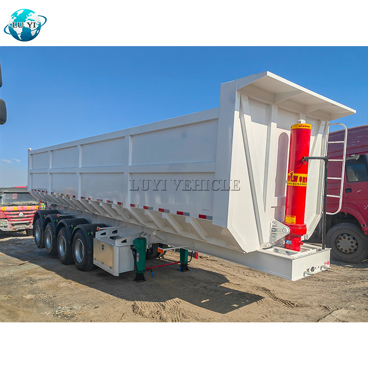 luyitrailer's tweet image. Dump semi-trailer
The front or side of the bed can be lifted to dump the gravel on the bed from the trailer when it reaches the delivery location.
#DumpTrailer #WorkTrailer #DCTrailers #Trailer #Flatbed #HeavyDuty #Construction #Trucker #Transport  #UtilityTrailer