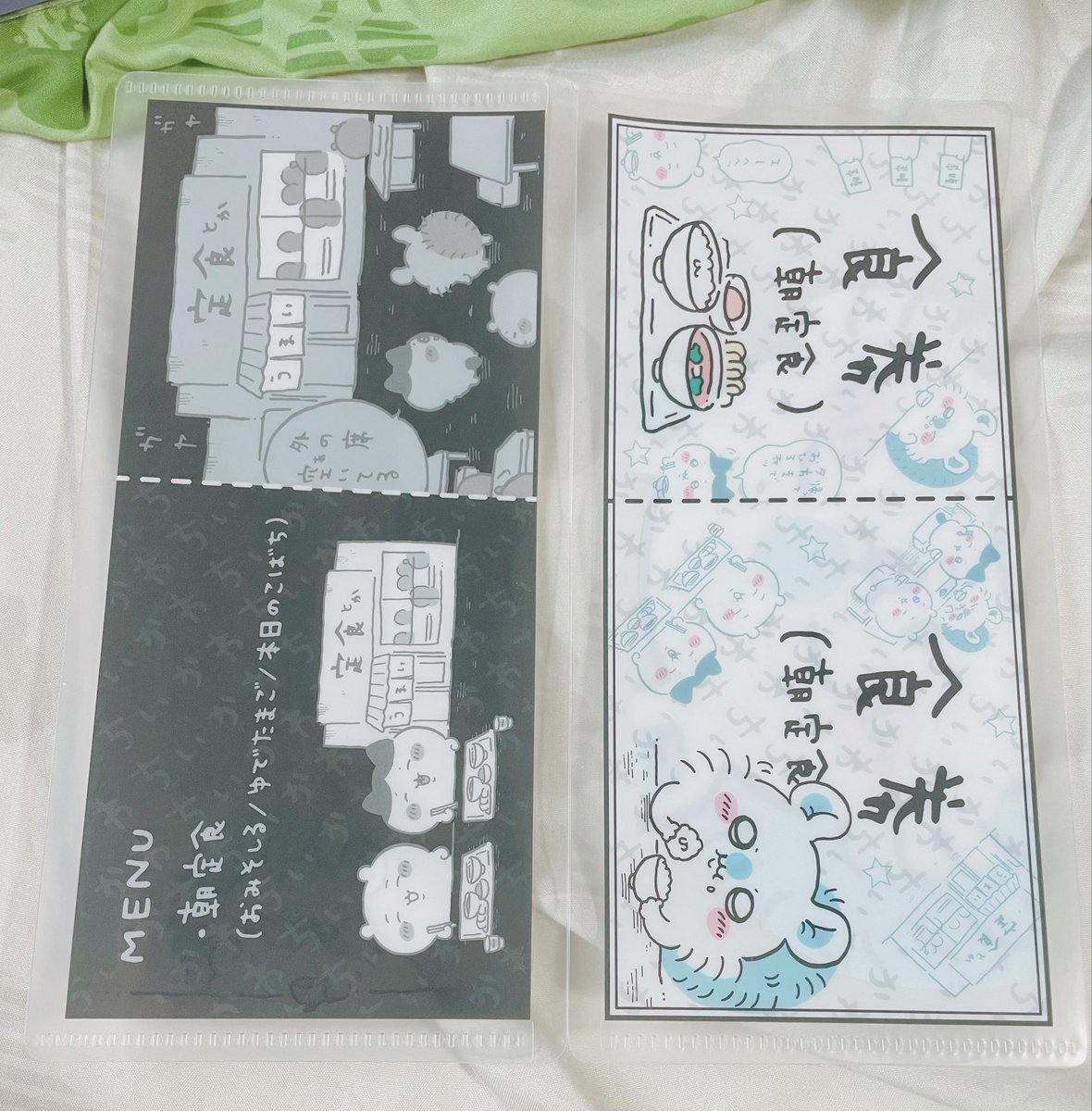ちいかわチケットファイルを購入しました🎫そのまま挟む(スッと入れる)タイプのファイルかと思いきやダブルポケットタイプのチケットファイルでした!めちゃくちゃカワイイです🤍内側にも絵柄があって良い買い物をしました🛍️ 