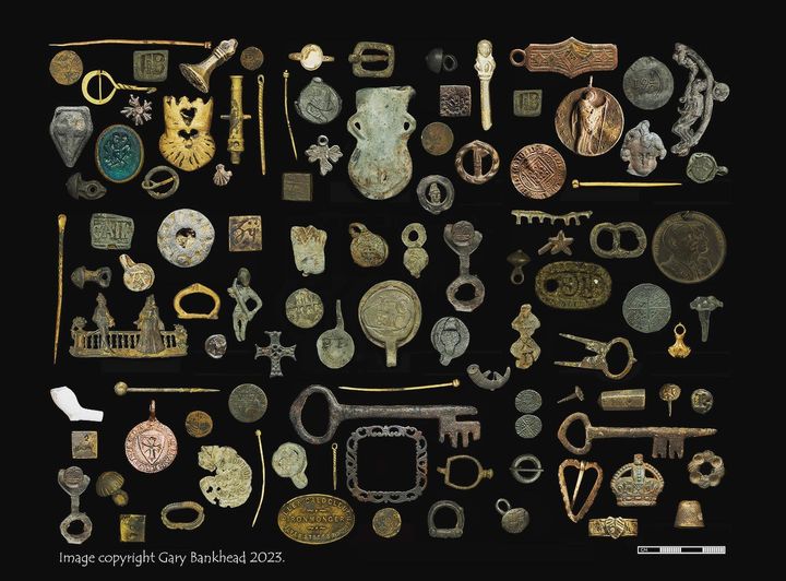Following an extension to it's running time, the exhibition 'Stories from the River', exploring the finds of underwater archaeologist Gary Bankhead and how they can be related to the various stories of Durham City, is coming to an end this Sunday, the 23rd April.