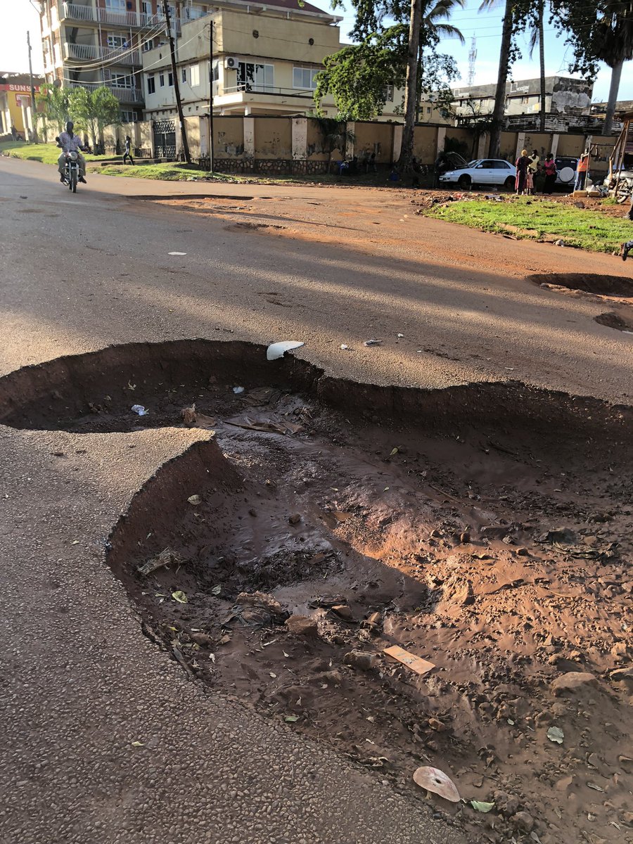 “This is not a porthole! It is an open grave!” #Uganda 🇺🇬 
We need Better roads!