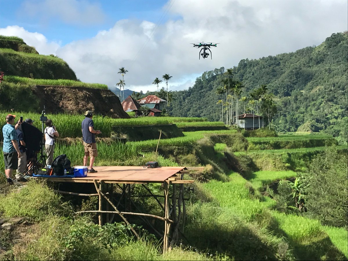 HelicopterFilmS's tweet photo. Happy Friday! #Throwback to our work in the Philippines on #Avengers: Infinity War, using the @RED_Cinema Helium Camera + Aerigon Heavy Lift #Drone. #Aerial #AerialCinematography #AerialFilming #HelicopterFilms #DroneFilming #AerialArray #Marvel #MarvelStudios #MCU #InfinityWar https://t.co/KT5k7ucy4a