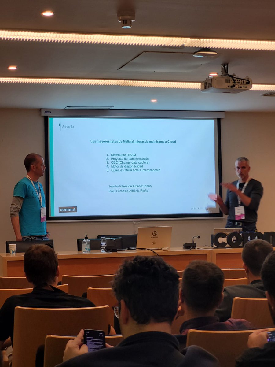 Joseba Perez de Albeniz Riaño &amp; <a href="/ialbeniz/">Iñaki Pérez de Albéniz</a> en el track 4 nos cuentan "Los mayores retos de <a href="/MeliaHotelsInt/">Meliá Hotels International</a> al migrar de mainframe a Cloud"