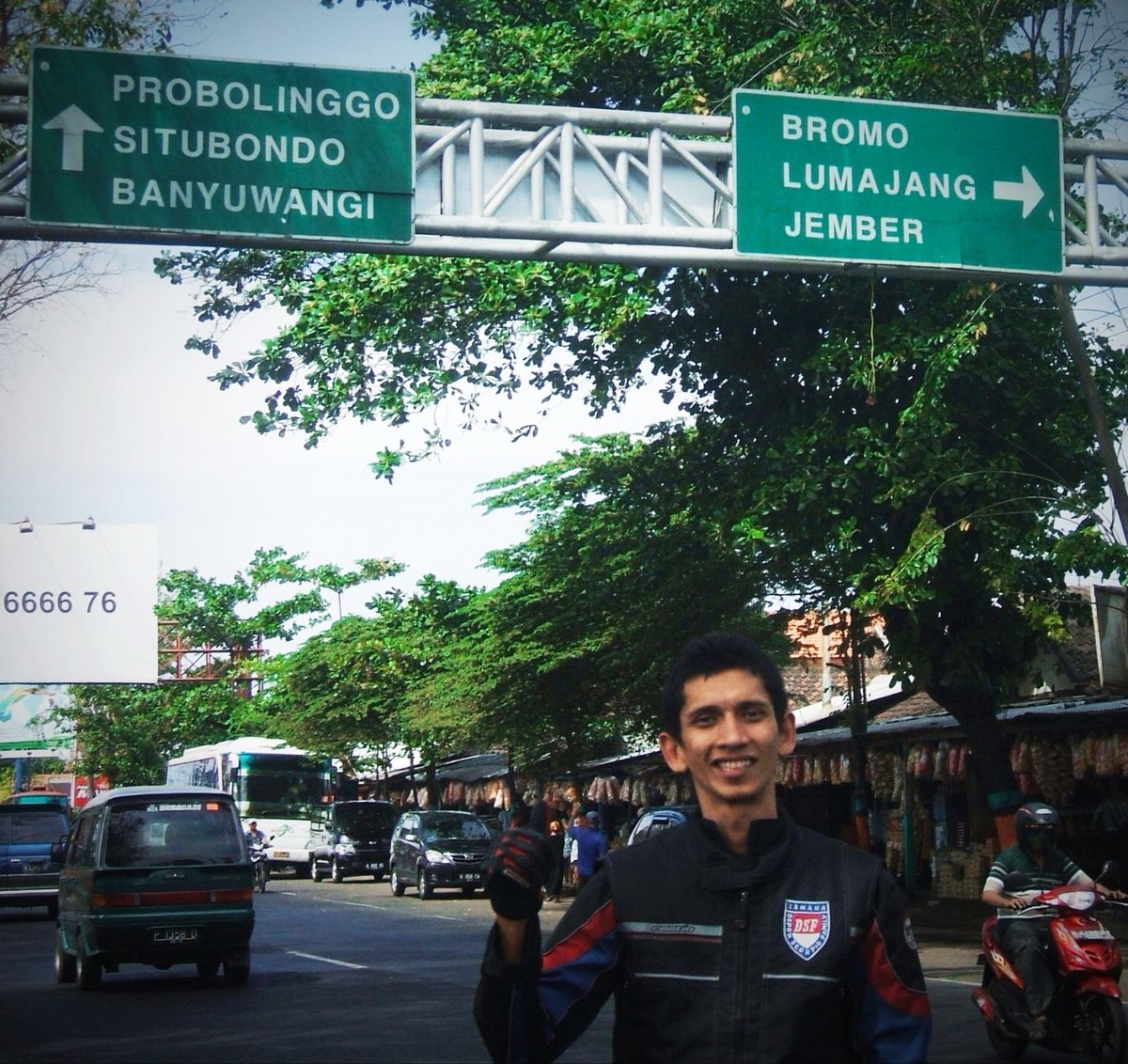 Eh, bro... Lu mau lurus, kekiri atow kekanan kek tep ajee ujung² nya sama.. Jalannya bgitu² lagii.. 🤣