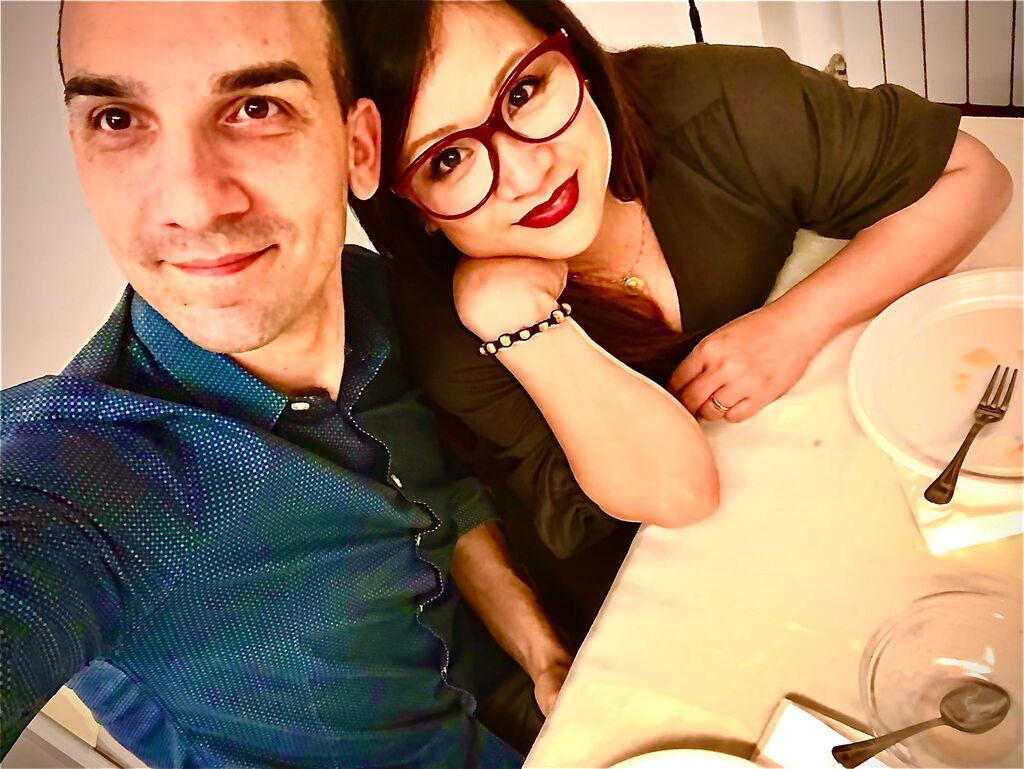 EnricoMBMusic's tweet photo. Io mi accontento di essere serena nel tempo; la felicità sono attimi, e quando arrivano me li prendo senza esitare.
(Cit. Alda Merini) ❤️ ❤️ ❤️ 
#enricomariabatassa #enricomariabatassamusic #embmusic #enricomariabatassaprojects #musica #music #ioete #meandyou #meete #noi #fa… https://t.co/lwRxkg0Hl1