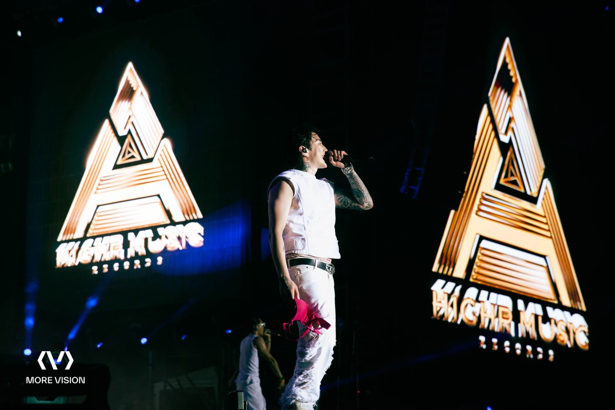 MOREVISIONKR's tweet photo. 박재범 (Jay Park) - Rolling Loud Thailand Behind Photo

@JAYBUMAOM #박재범 #JayPark 
@H1GHRMUSIC #H1GHRMUSIC #하이어뮤직
@RollingLoud @RollingloudTH #RollingLoud #RollingLoudThailand
#MOREVISION https://t.co/xaGkZDW0rA