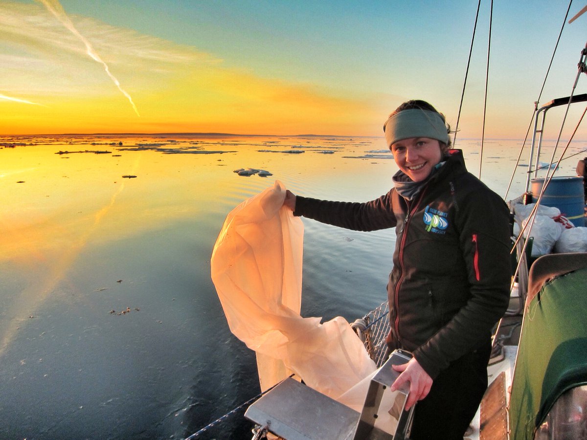 VirginUnite's tweet photo. .@emilypenn is a close friend of Virgin Unite and an ocean advocate, dedicated to studying environmental challenges in the most remote parts of our planet. With #EarthDay2023 just around the corner we encourage you to learn about Emily's incredible work: https://t.co/ZXXToOKivz https://t.co/xQMkMWWfeU