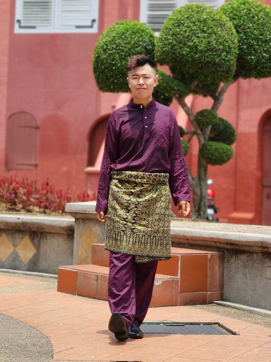 andyzai93's tweet photo. Raya Outfit Look 开斋节打扮 🌙🌙

#selamathariraya #HariRaya #Aidilfitri #rayaoutfit
#asianguy #asianboy #开斋节打扮 #开斋节快乐 #马六甲 #马来西亚
#melaka #Malaysia https://t.co/a2o2RxbB9r