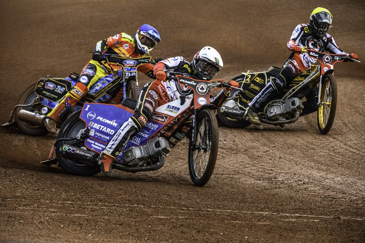 TheAces's tweet photo. 📸 A very productive week for our boys on the road, and it's only made us all the more excited to welcome them home this Monday!

🆚 @PboroPanthers 
📅 MONDAY, APRIL 24 @ 7:30PM
🎟️ https://t.co/5wqDFGjUxV
📸 Ian Charles

Have you got your tickets yet? #UpTheAces #FeelTheBuzz https://t.co/HTaUFhfMvd