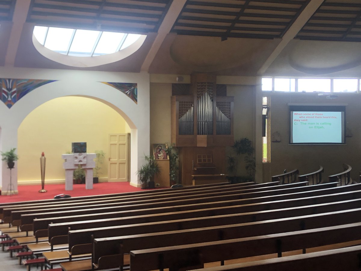 We were delighted to install two new projectors in a local church 😊 Major improvement on the picture quality 😁