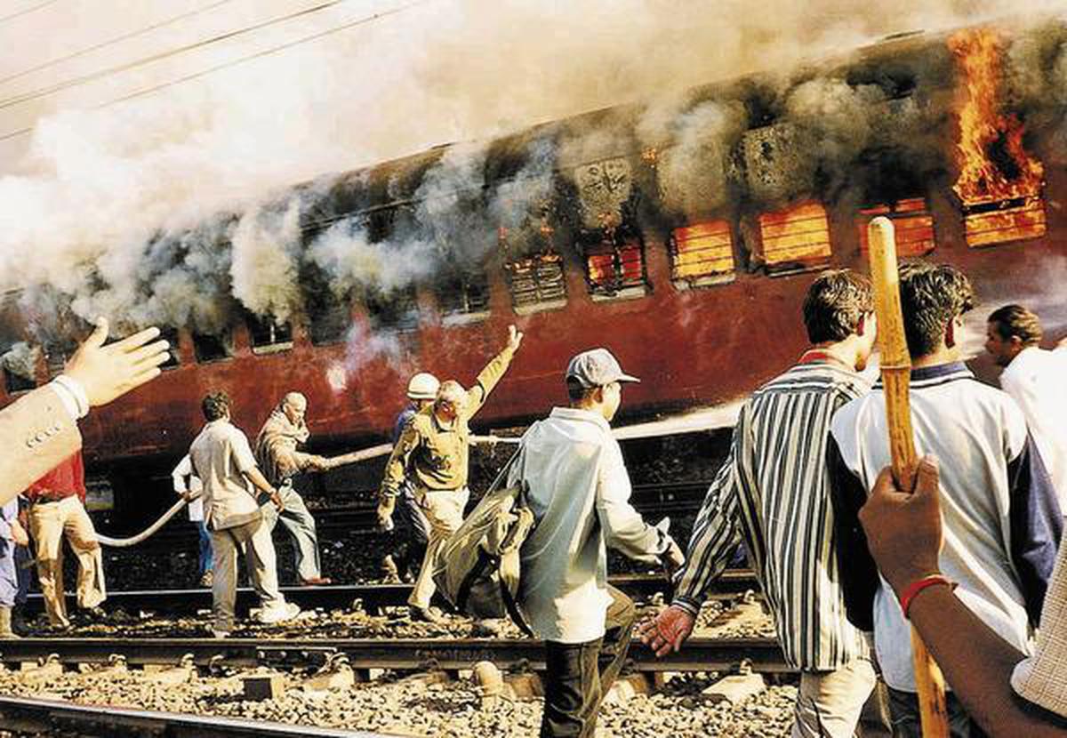 Convict of Godhra train burning case who had jumped parole arrested