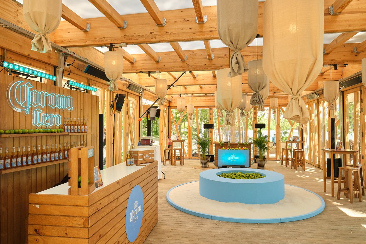 Corona Cero inaugura Villa Verbena, un espacio pop up Madrid, solo del 21 al 23 de abril! <a href="/corona_spain/">Corona España</a> 🍻 eljoventintero.com/post/corona-ce…