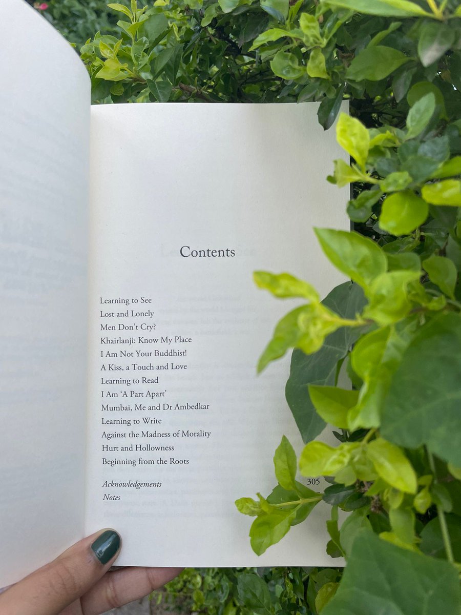 PenguinIndia's tweet photo. The index of @maitreya_yogesh's book is so beautiful, every chapter could be a book on its own! Which one would you want to read?
Get to know his story, buy a copy of #WaterInABrokenPot at your nearest bookstores or via https://t.co/buryWfwRqa https://t.co/56Whldimti
