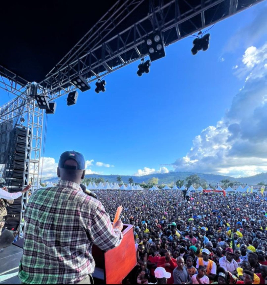 mkainerugaba's tweet image. A very big thank you to the great people of Kigezi for the massive turnout for the Rukundo Egumeho Thanksgiving &amp;amp; Concert! You demonstrated genuine love for us. A big thank you too to the brothers and sisters from Rwanda who joined us. Rukundo Egumeho!